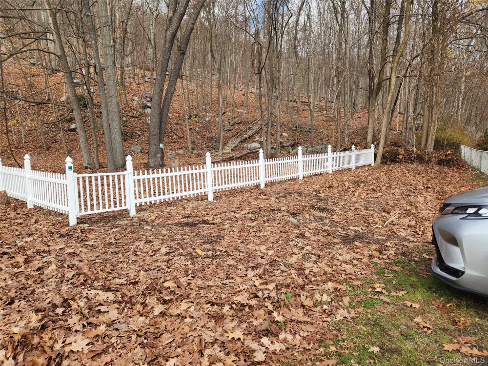 Louise Lane Greenwood Lake, NY 10925