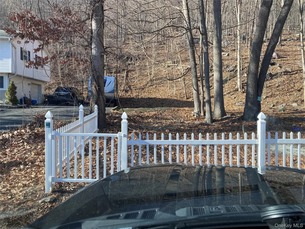Louise Lane Greenwood Lake, NY 10925