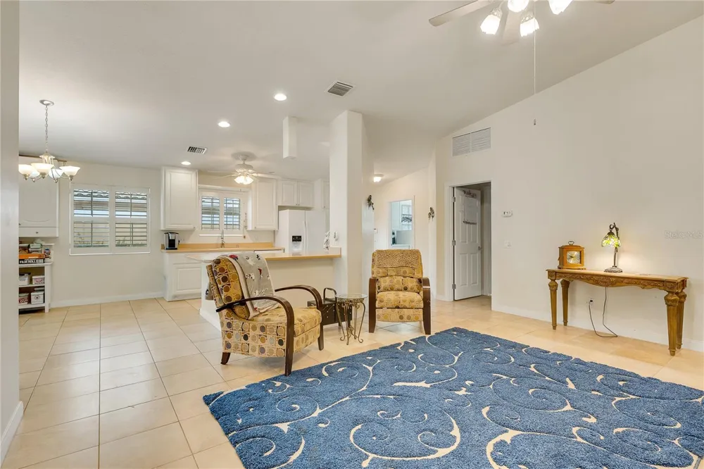 11831 FAN TAIL LANE Orlando, FL 32827