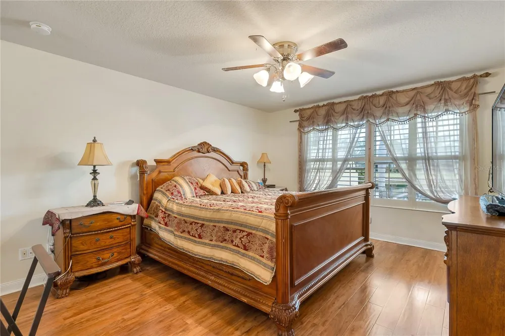 11831 FAN TAIL LANE Orlando, FL 32827