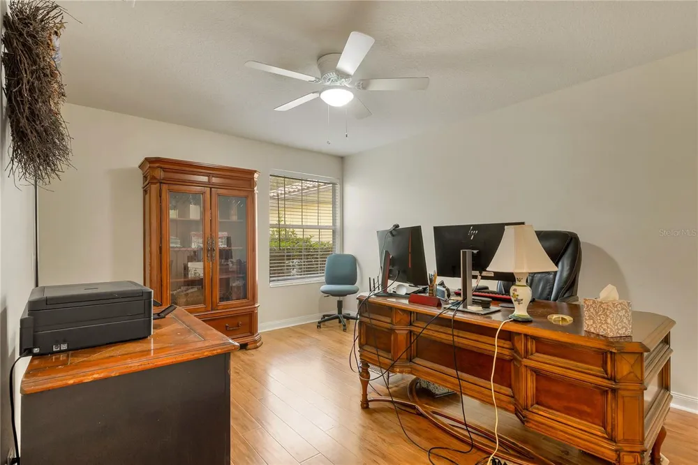 11831 FAN TAIL LANE Orlando, FL 32827