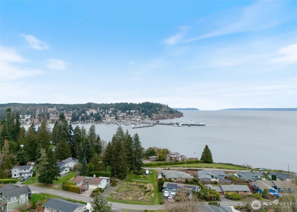 24700 Taree Boulevard NE Kingston, WA 98346
