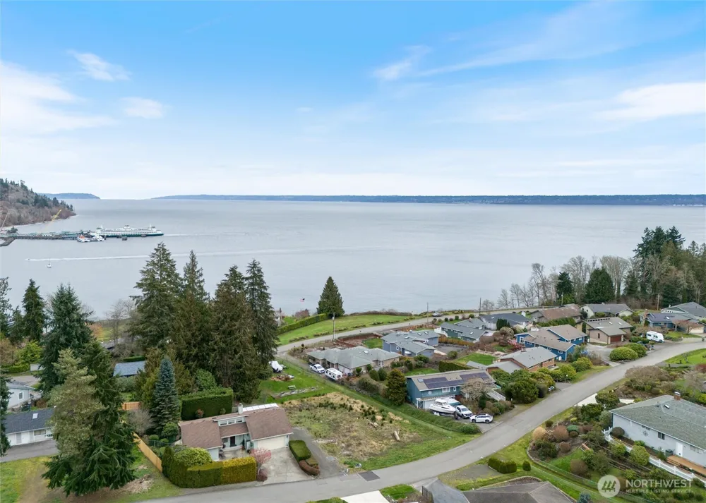 24700 Taree Boulevard NE Kingston, WA 98346