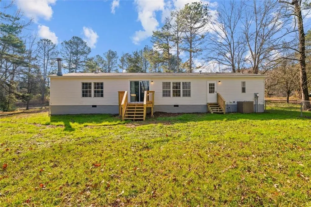 106 W Nance Springs Road Resaca, GA 30735