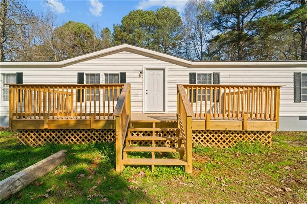 106 W Nance Springs Road Resaca, GA 30735