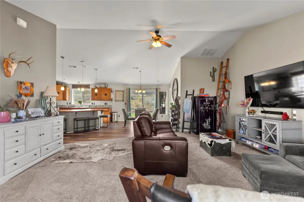 1486 Star Road Malott, WA 98829