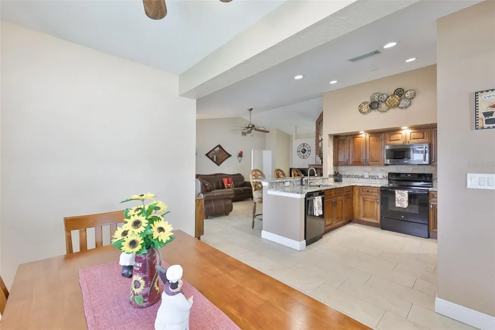 9275 133RD STREET Seminole, FL 33776