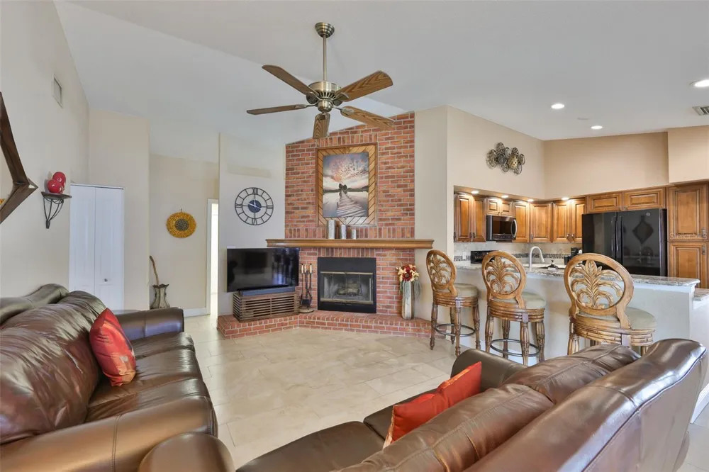 9275 133RD STREET Seminole, FL 33776