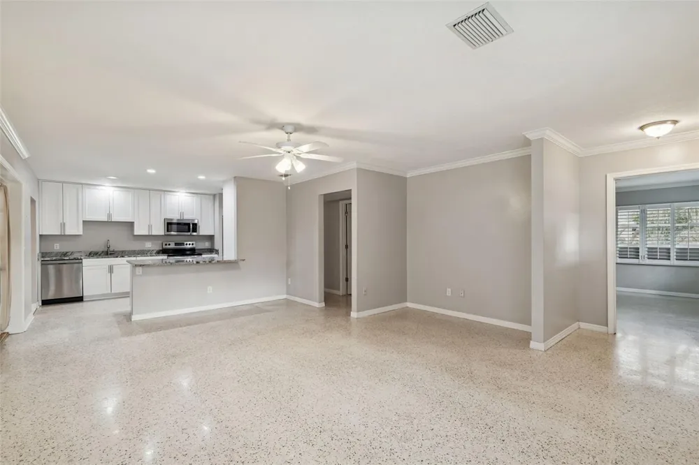308 BRENTWOOD DRIVE Temple Terrace, FL 33617