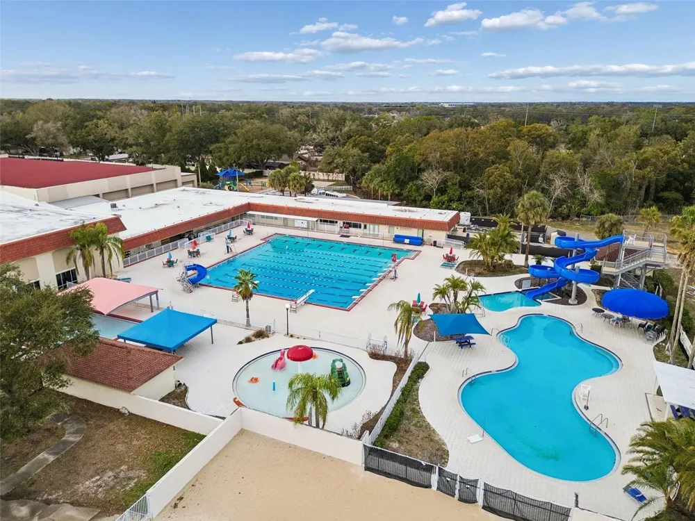 308 BRENTWOOD DRIVE Temple Terrace, FL 33617
