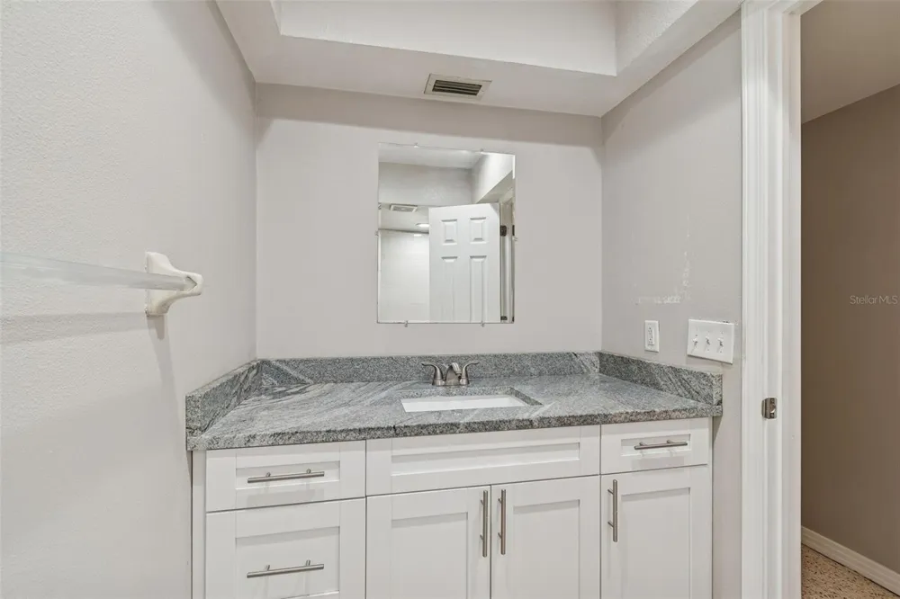 308 BRENTWOOD DRIVE Temple Terrace, FL 33617
