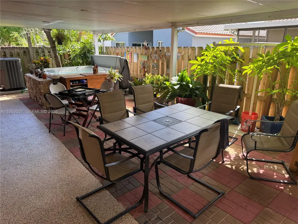 5320 NW 190th St Miami Gardens, FL 33055