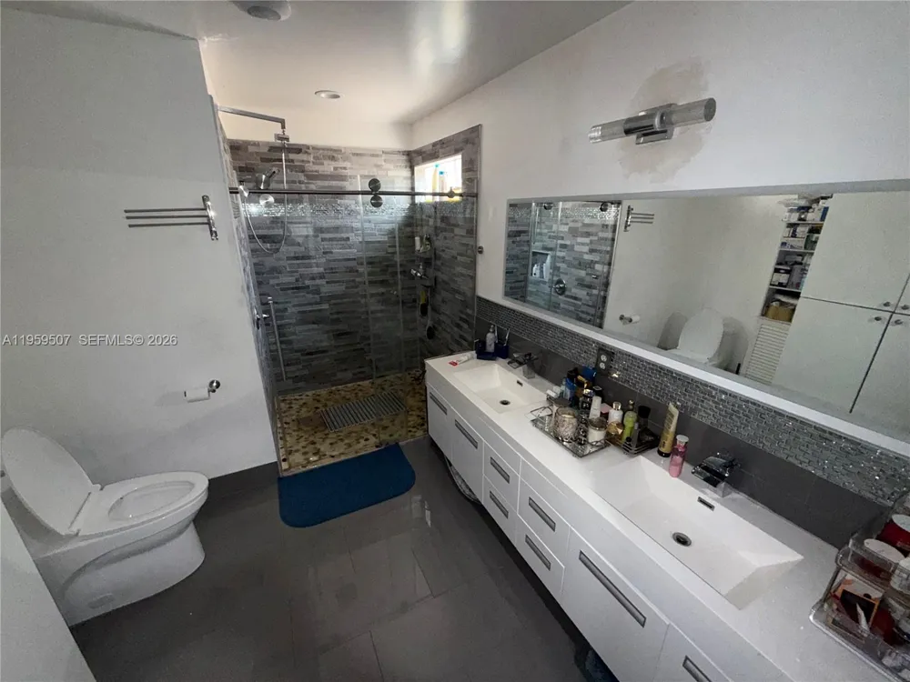 5320 NW 190th St Miami Gardens, FL 33055