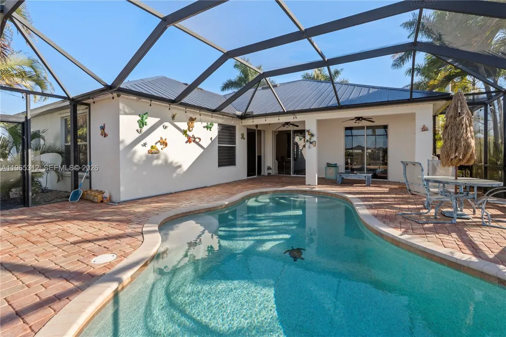 2025 NW 7th ter Cape Coral, FL 33993