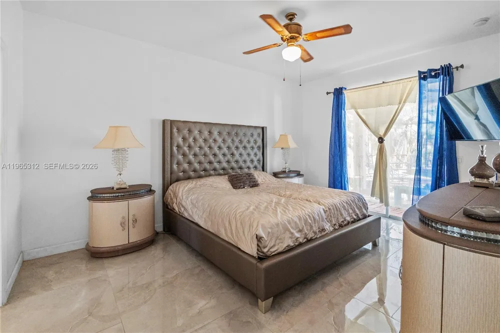 2025 NW 7th ter Cape Coral, FL 33993