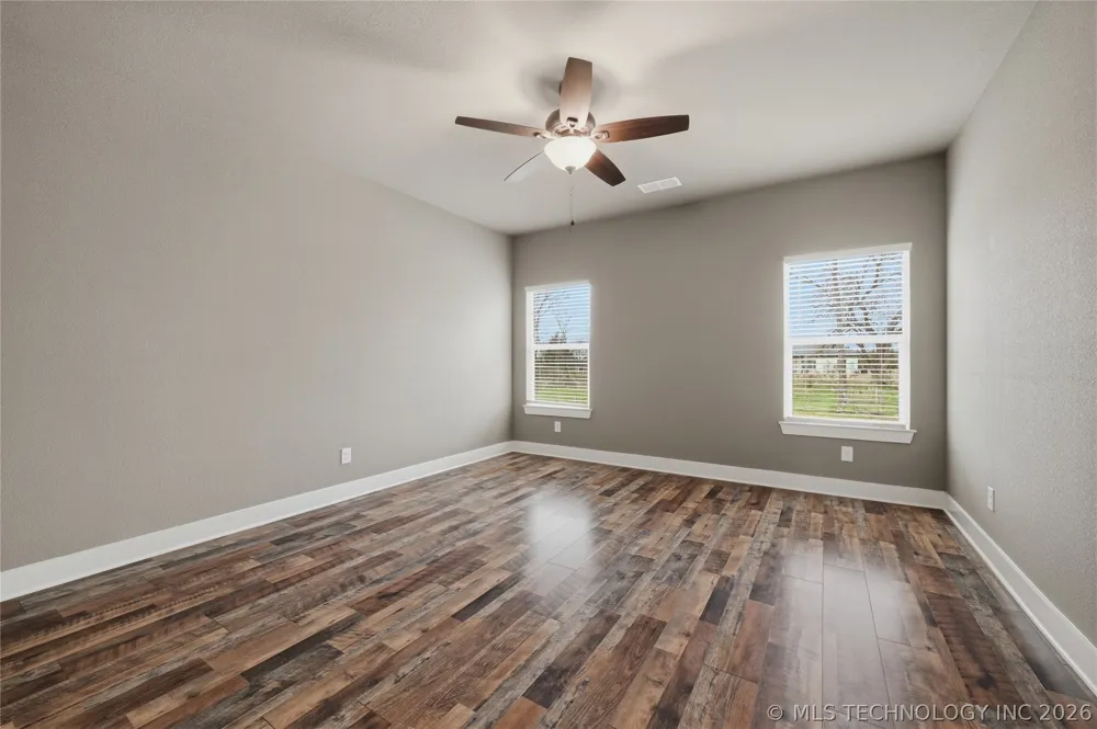 116 8th Avenue Colbert, OK 74733
