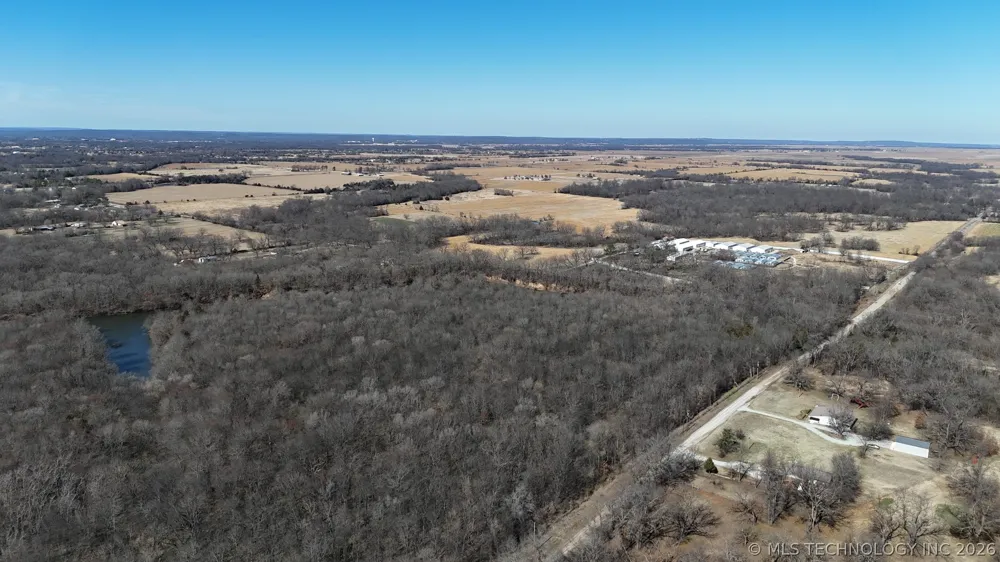270 ROAD Morris, OK 74445