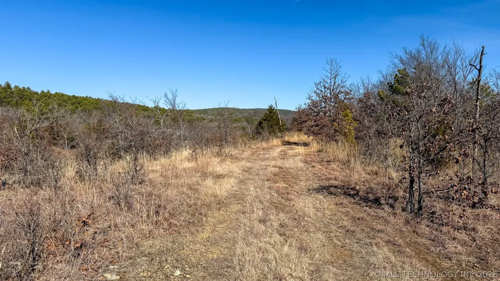Burris Valley Road Pittsburg, OK 74560