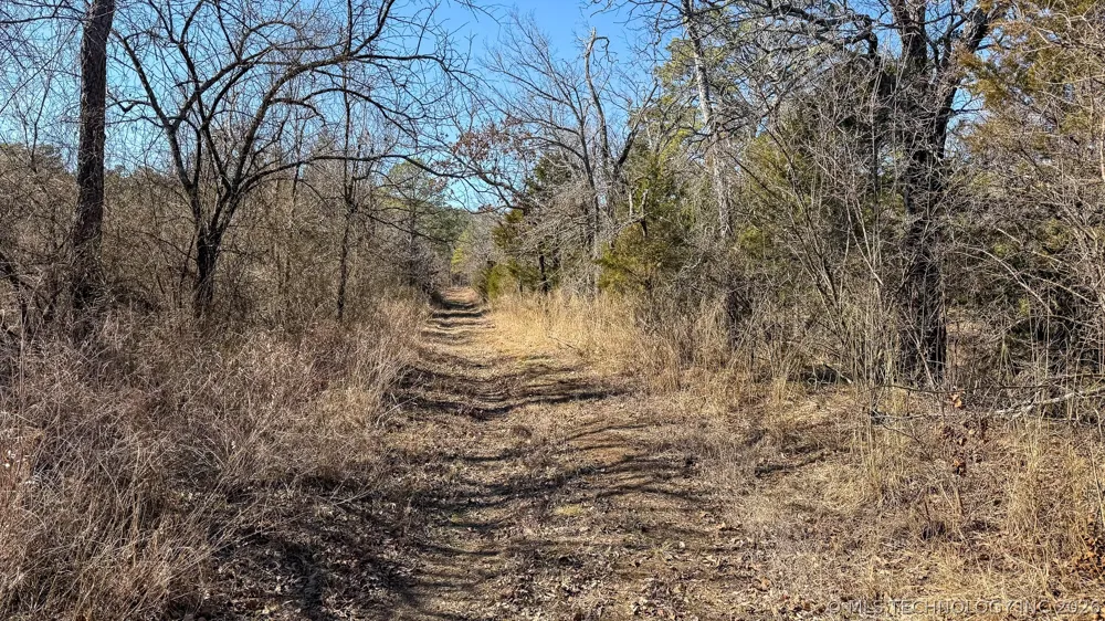 Burris Valley Road Pittsburg, OK 74560
