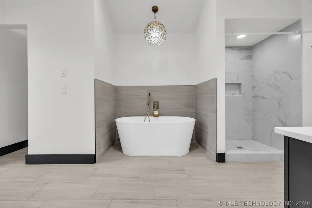 7505 E 65th Street Tulsa, OK 74133