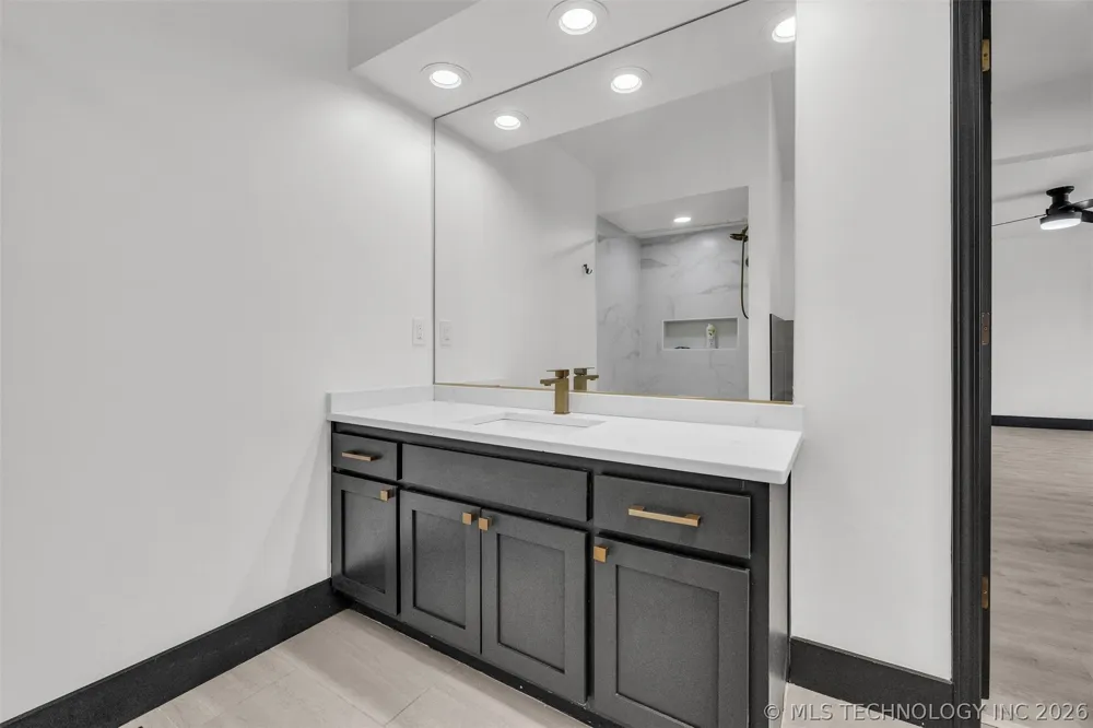 7505 E 65th Street Tulsa, OK 74133