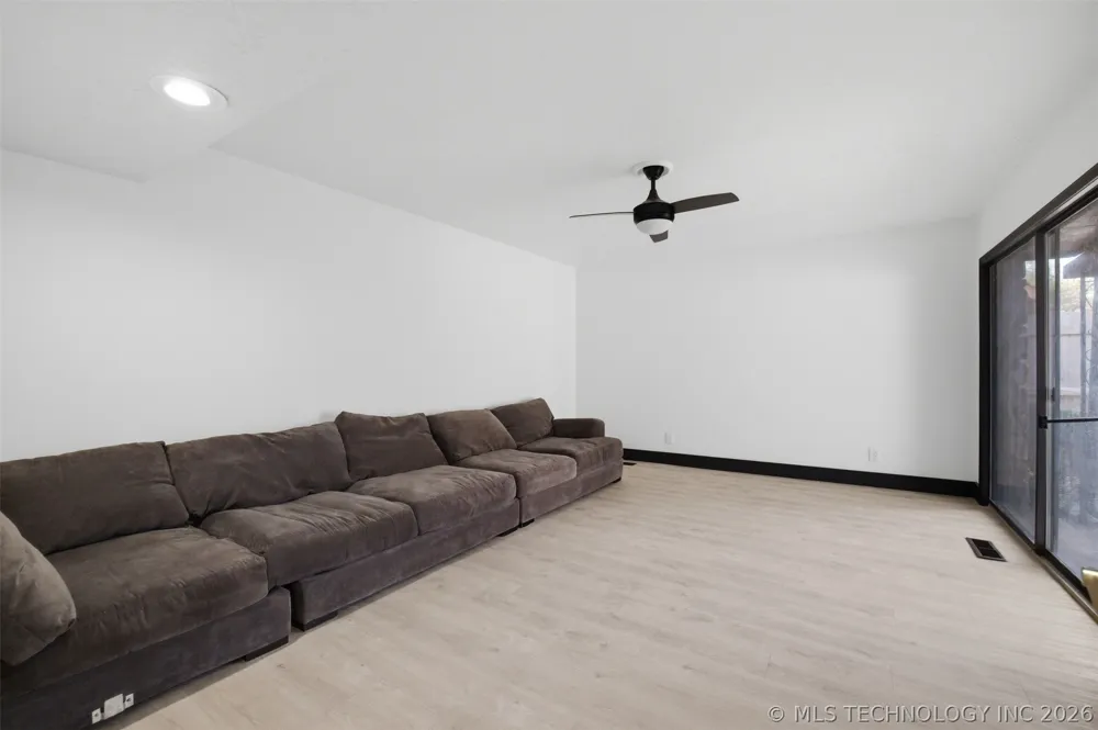 7505 E 65th Street Tulsa, OK 74133