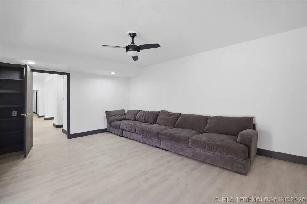 7505 E 65th Street Tulsa, OK 74133
