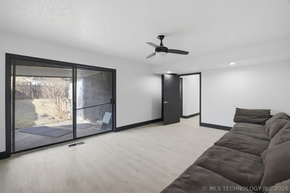 7505 E 65th Street Tulsa, OK 74133