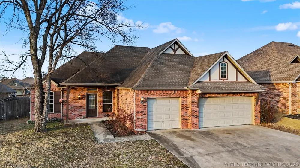 1211 E 135th Street S Glenpool, OK 74033