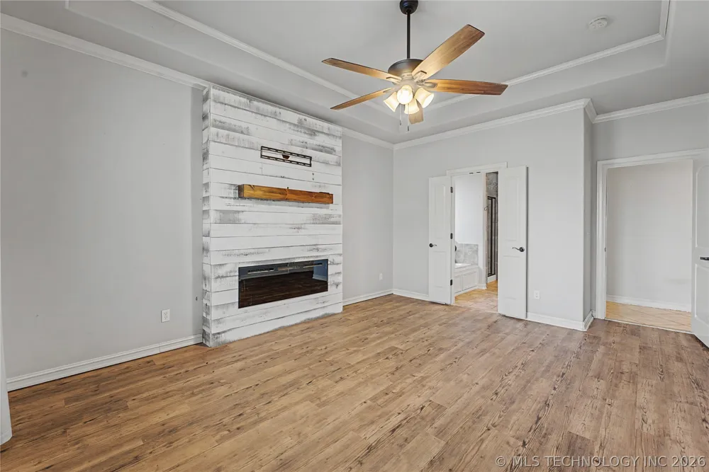 1211 E 135th Street S Glenpool, OK 74033