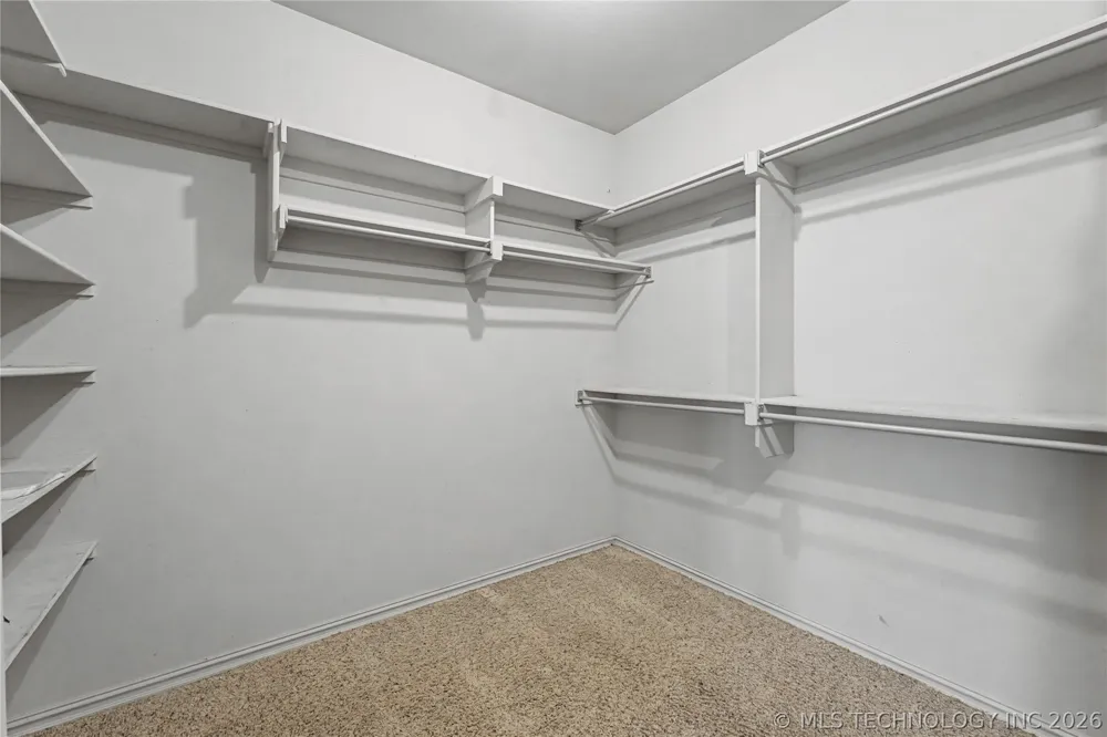 1211 E 135th Street S Glenpool, OK 74033