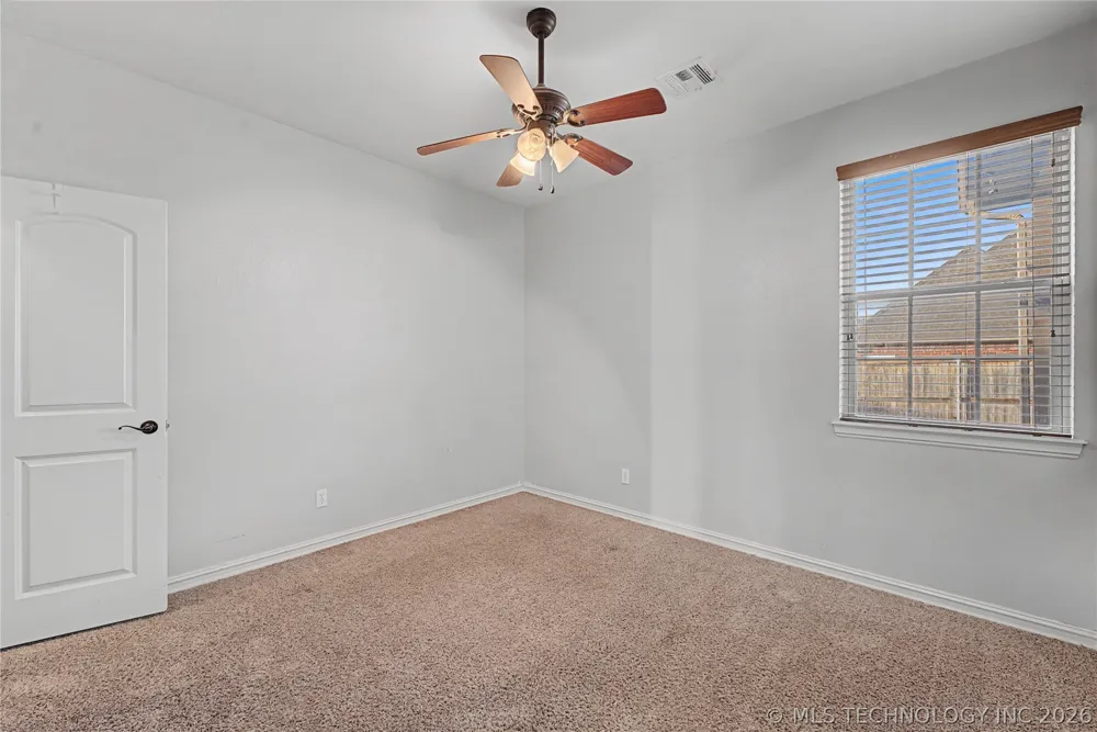 1211 E 135th Street S Glenpool, OK 74033