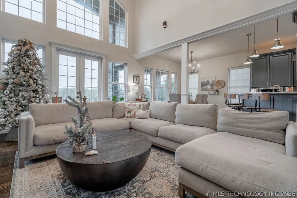 2973 Lakeside Circle Atoka, OK 74525