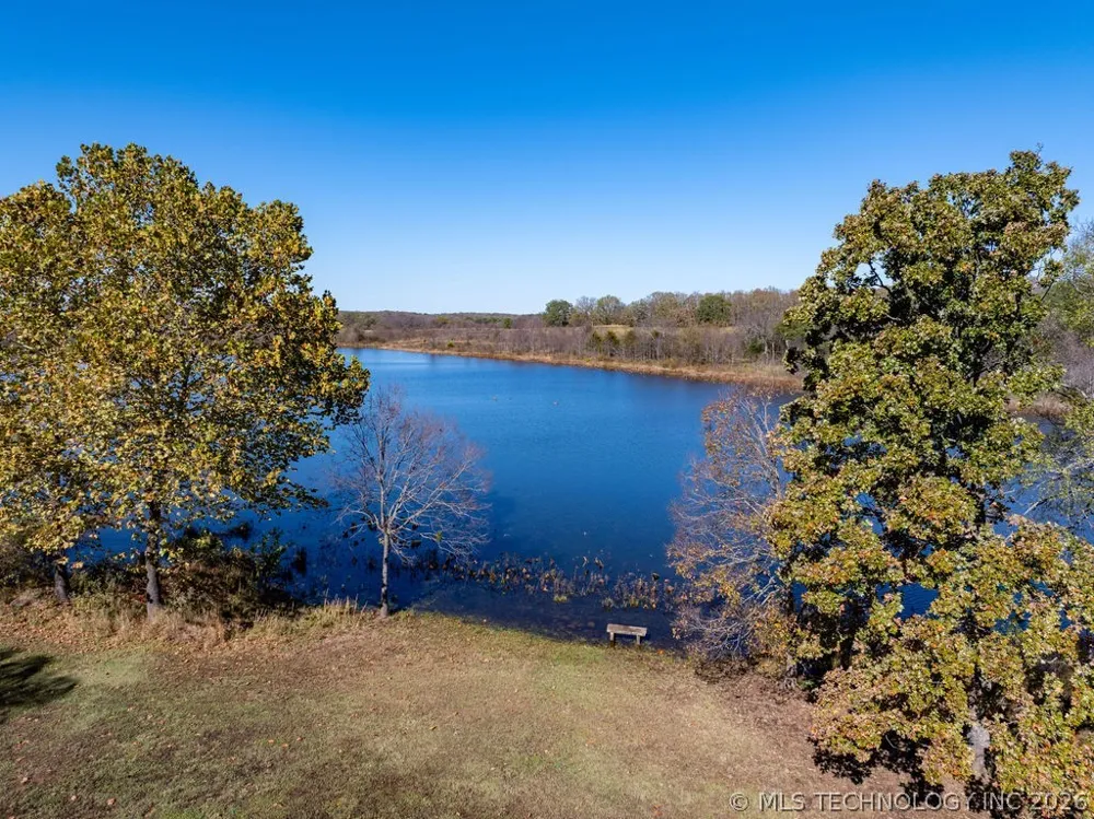 2973 Lakeside Circle Atoka, OK 74525