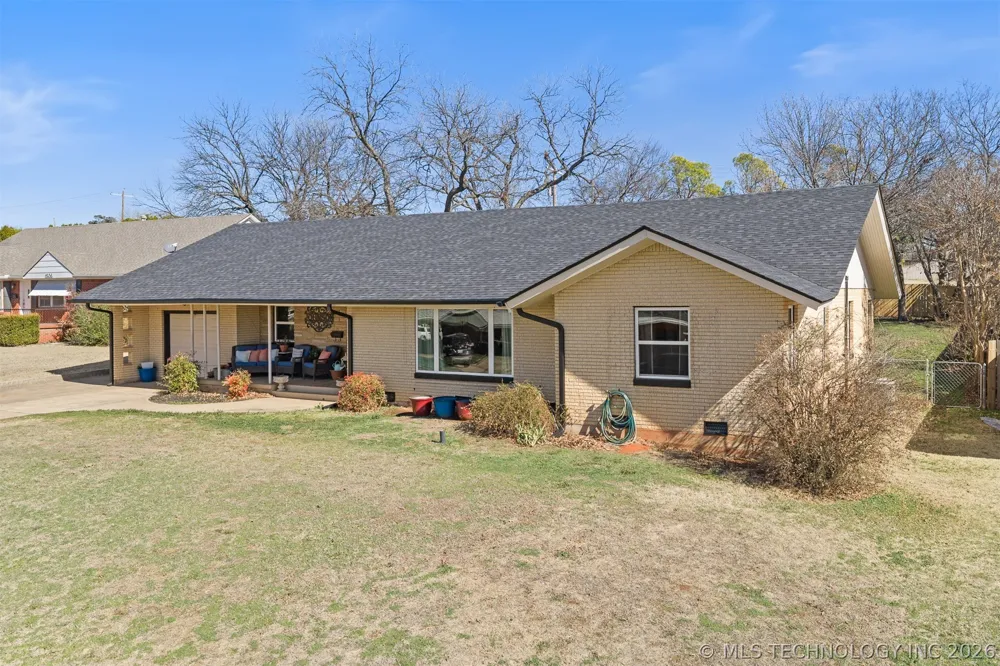 1506 Crescent Drive Duncan, OK 73533