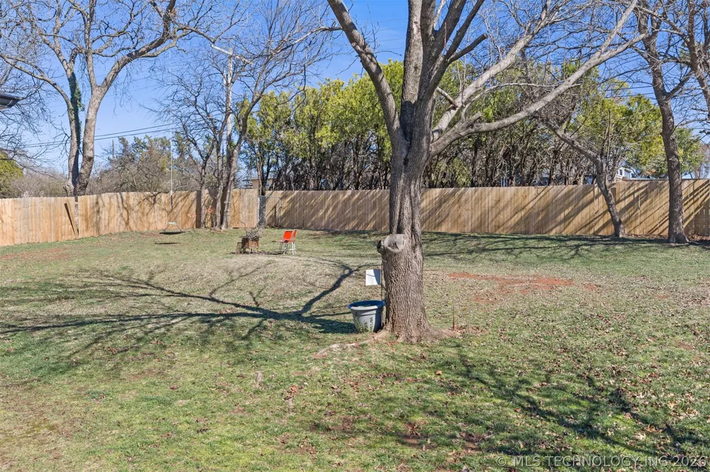 1506 Crescent Drive Duncan, OK 73533