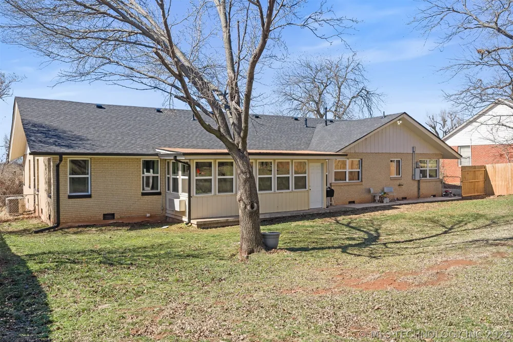 1506 Crescent Drive Duncan, OK 73533