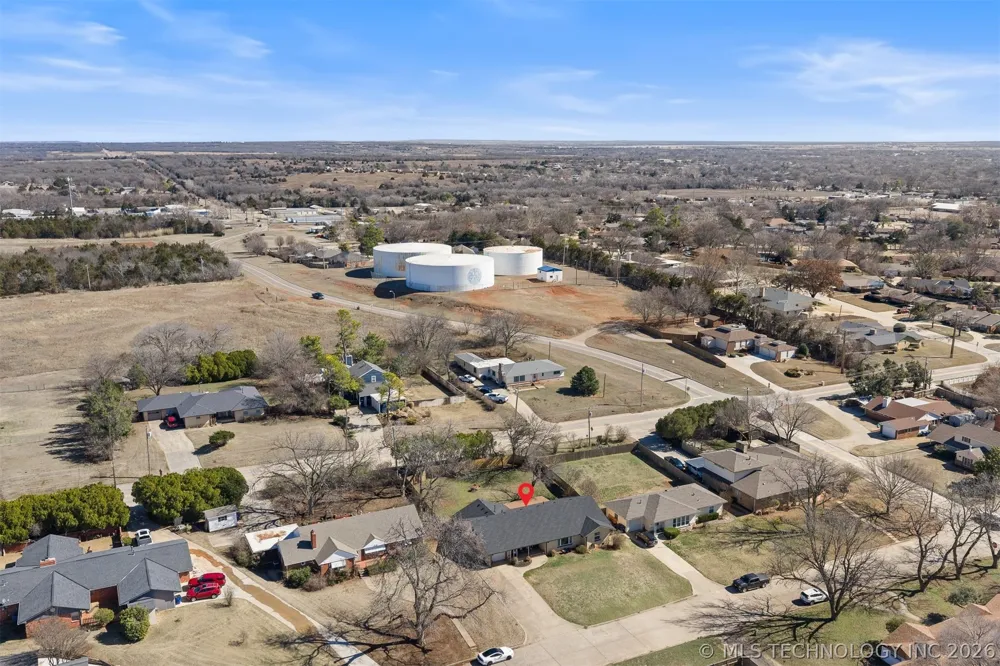 1506 Crescent Drive Duncan, OK 73533