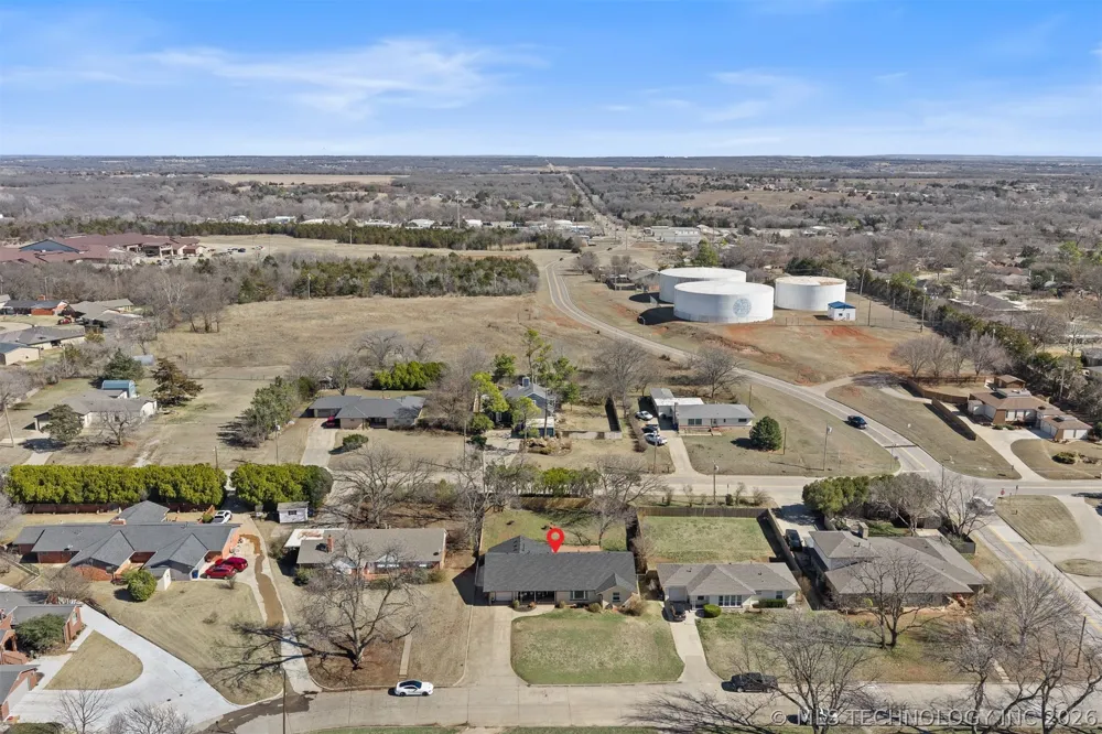 1506 Crescent Drive Duncan, OK 73533