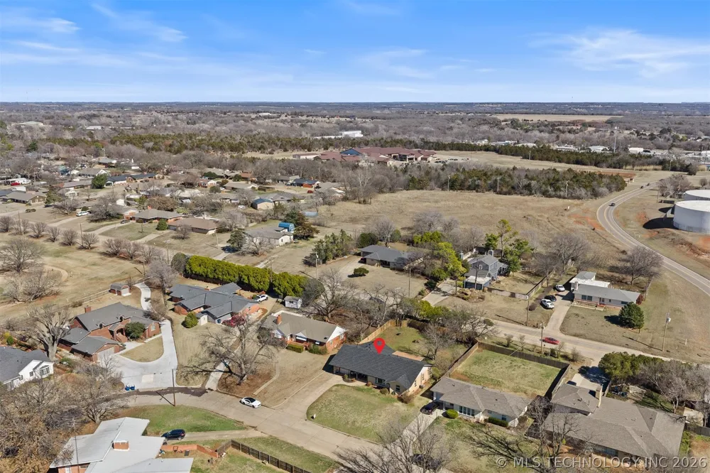 1506 Crescent Drive Duncan, OK 73533