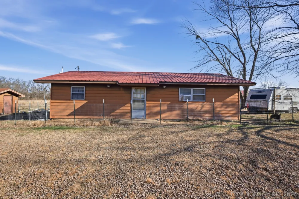 118112 US Hwy 75 S Wetumka, OK 74883