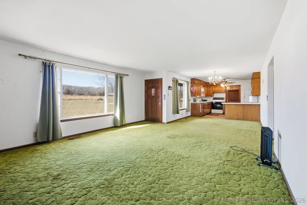 118112 US Hwy 75 S Wetumka, OK 74883