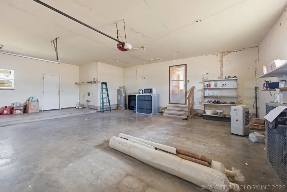 118112 US Hwy 75 S Wetumka, OK 74883