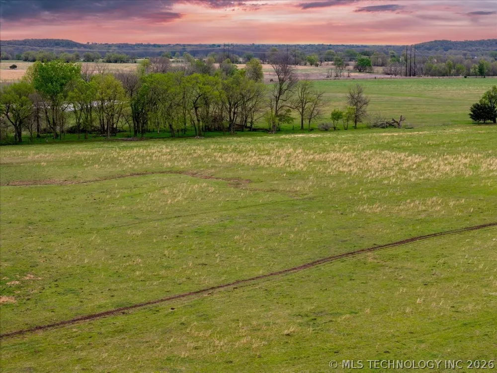 28 S 4360 ROAD Vinita, OK 74301
