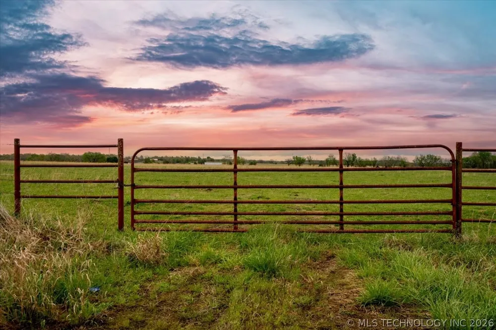 28 S 4360 ROAD Vinita, OK 74301