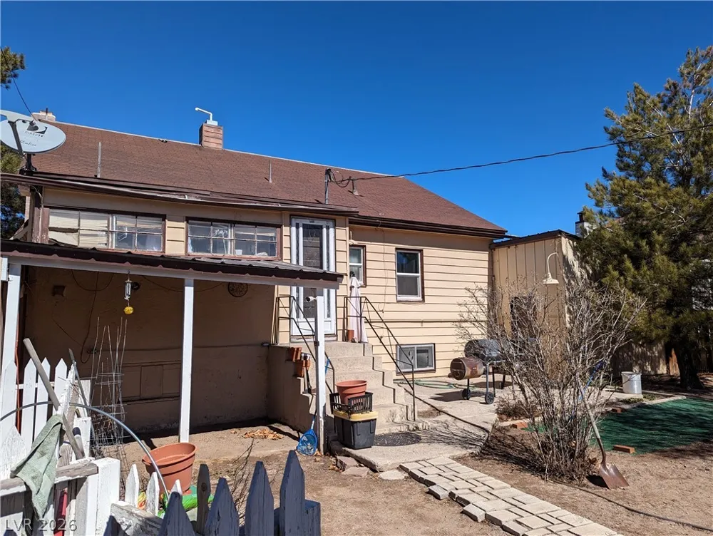 561 Main Street Caliente, NV 89008