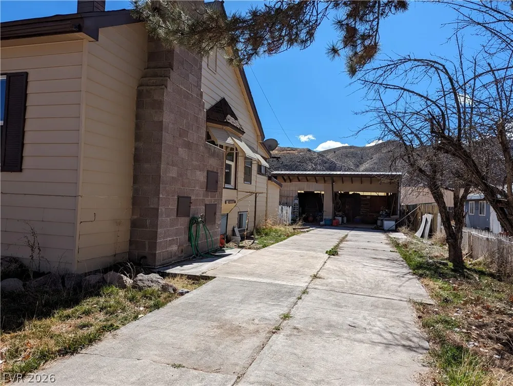 561 Main Street Caliente, NV 89008