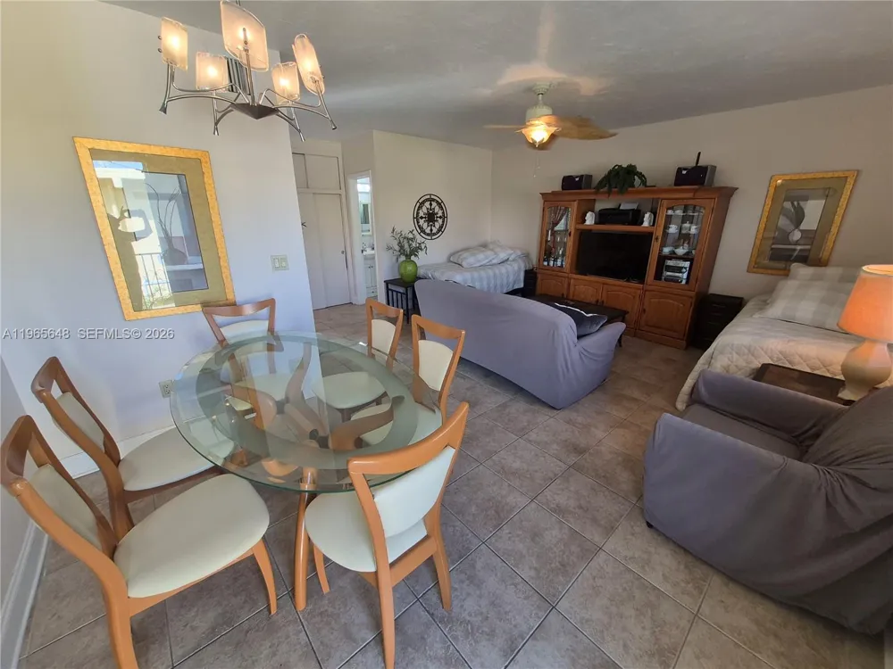 520 Euclid Ave #8 Miami Beach, FL 33139