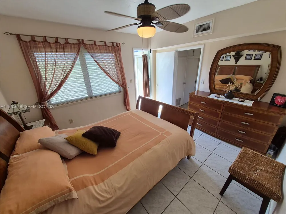 520 Euclid Ave #8 Miami Beach, FL 33139