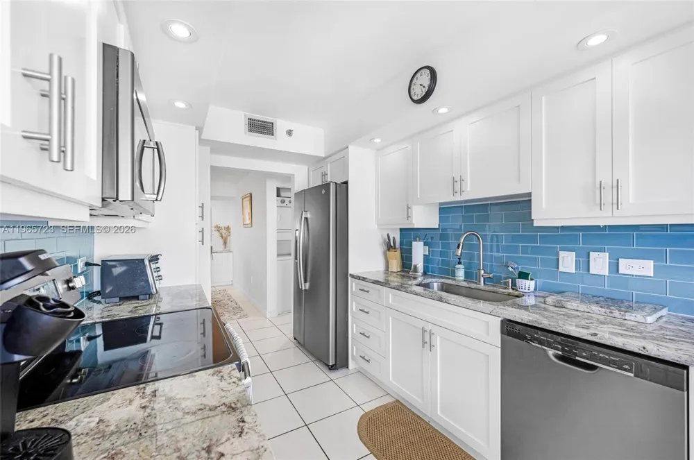 1201 S Ocean Dr #1903S Hollywood, FL 33019